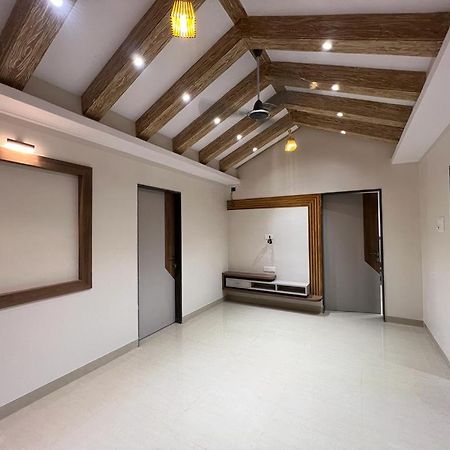 Woodrose Villa Mahabaleshwar Сатара Екстериор снимка